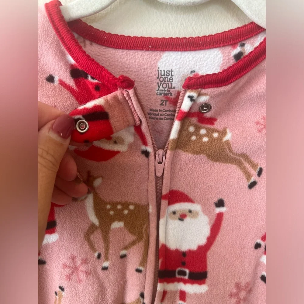 Just‎ One Carter’s kids girls 2T PJs Santa Reindeer Christmas 1 piece Footed Zip
